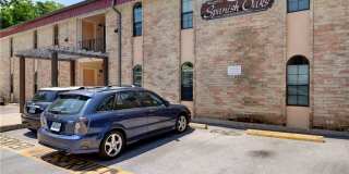 407 E 45th St Apt 210 Gallery 1