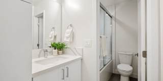 The Highlands Gallery 21