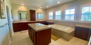 Pleasanton Ponderosa 5 bed+loft / 4 bath, 4 car garage, Small Dogs OK Gallery 27