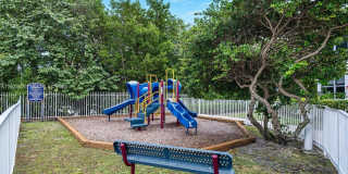 3400 NE 192nd St Gallery 37