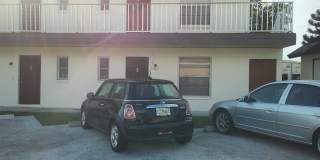 All tile   1/1 close to Cape Coral Pkwy Gallery 1