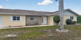 Discover the perfect Naples Park rental just minutes from the beach. Gallery 35