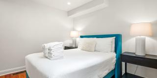 The King's Quarters- 377 King Street, Unit 206 Gallery 18