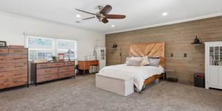 Charming 4 bedroom, South Redlands corner lot home just waiting for you to call home! Gallery 13