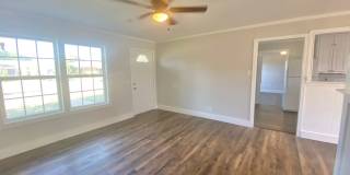 Now Available for 3/2 home near Maxey Park and Covenant Hospital Gallery 4