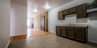 6748 S Blackstone Gallery 16