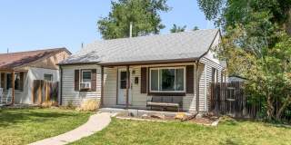 3BD, 1BA Edgewater Home with Lard Back Yard and 2-Car Garage Gallery 1