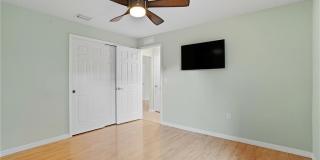 2427 Woodbourne Place Gallery 20