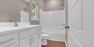 Charming 2-Bed Home for Rent in East Memphis Gallery 14