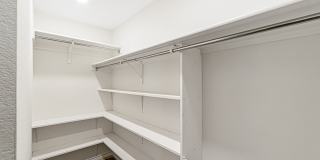 5911 Eckhert Gallery 22