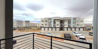 Desert Color Condo 3 bd, 2 bt, 1 Car Garage Gallery 11