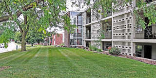 Tara Heights Gallery 33