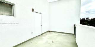 814 NE 19th Ave Gallery 46