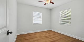 4704 W LAWN AVENUE Gallery 11