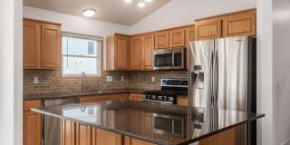 Incredible Updated 3BR Home in Lewis Center! Gallery 10