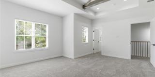 200 Dover Drive Gallery 20