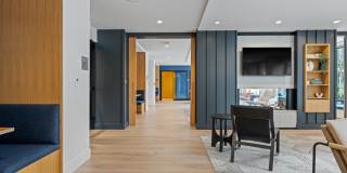 Center & Stone Gallery 60