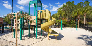 The Villas at Westchase Gallery 28