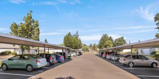 Highland Court Apartments Gallery 13