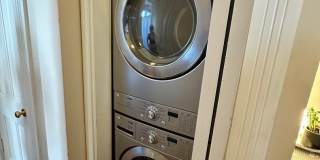 3 BEDS | 2.5 BATHS | WRAP AROUND PORCHES | MIDTOWN Gallery 26