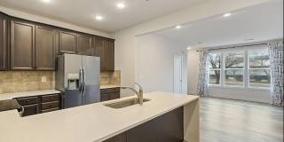 613 Herndon Parkway Gallery 1