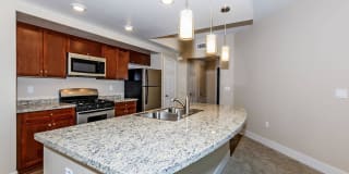 Sendero Gateway Apartment Homes Gallery 54