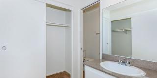 Five Coves Apartment Homes Gallery 53