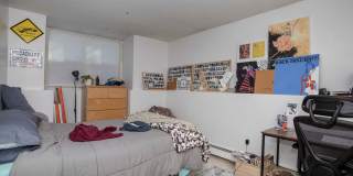 Huge 4 bed 2 bath townhouse near Northeastern with a move in special! Gallery 18