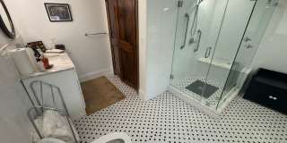 Fully Furnished & Elegantly Renovated Historic 3BR/2.5BA Home with Private Yard & Deck! Gallery 26