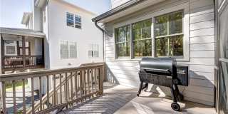 1268 Hayes Drive SE Gallery 32