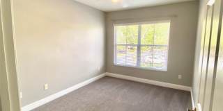 4956 LUGE Lane Gallery 30