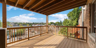2-Bedroom Gem in Oak Park Historic District Gallery 13