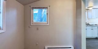 427 Washington Street Gallery 9