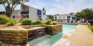 Huntington Meadows Apartment Homes Gallery 3