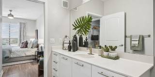 Elan at Bluffview Gallery 13