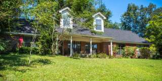 Beautiful Large home off of Mahan Gallery 1