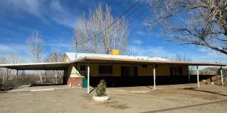 3 Bedroom 2 Bathroom Top Level Duplex available for rent in Aztec, NM Gallery 1