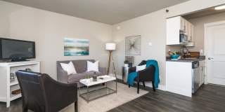 Midtown 15 Gallery 27