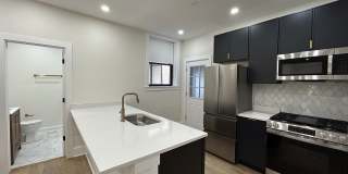 4636 North Hamilton Avenue Gallery 1
