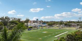 Grand Island Square - 3 Miles to Aventura Mall Gallery 102