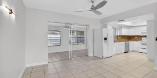 2267 NE 3rd Avenue Gallery 11