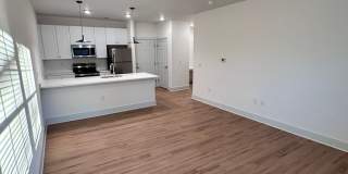 Summer Rent Special on this Beautiful Brand New Three Bedroom Apartment! Gallery 4