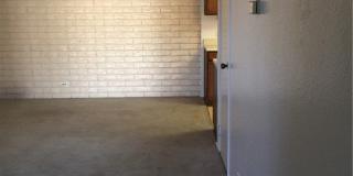 3009 Saint George Street Gallery 24