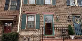 1202 W ABINGDON DR Gallery 1