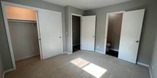 Renovated Spacious 4 Bedroom Home Available for Pre-Lease! Gallery 8