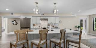 ***Ask about the TWO WEEKS FREE**LUXURY STUNNING REMODELED FURNISHED 3 BEDROOM\2 BATH CONDO FOR RENT IN HIGHLY-DESIRED PARK SHORE NAPLES ** Gallery 10