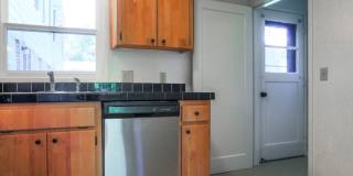 10233 SW Eastridge St Gallery 7