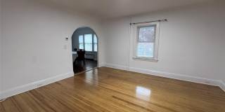 432 Beach Avenue Gallery 5