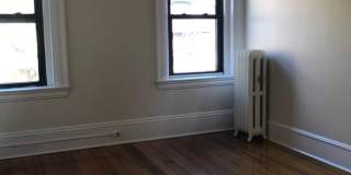 Charming 2 Bedroom-No Broker Fee Gallery 7