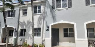 1526 Southeast 31st Court Gallery 1